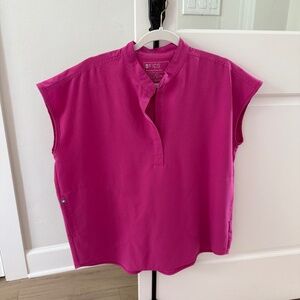 FIGS Rafaela ELECTRIC ORCHID Oversized Scrub Top - Size Medium